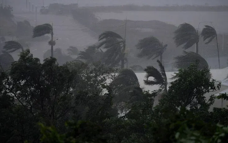 Cyclone Fengal Brings High Tides and Rain to Tamil Nadu Coast - english ...