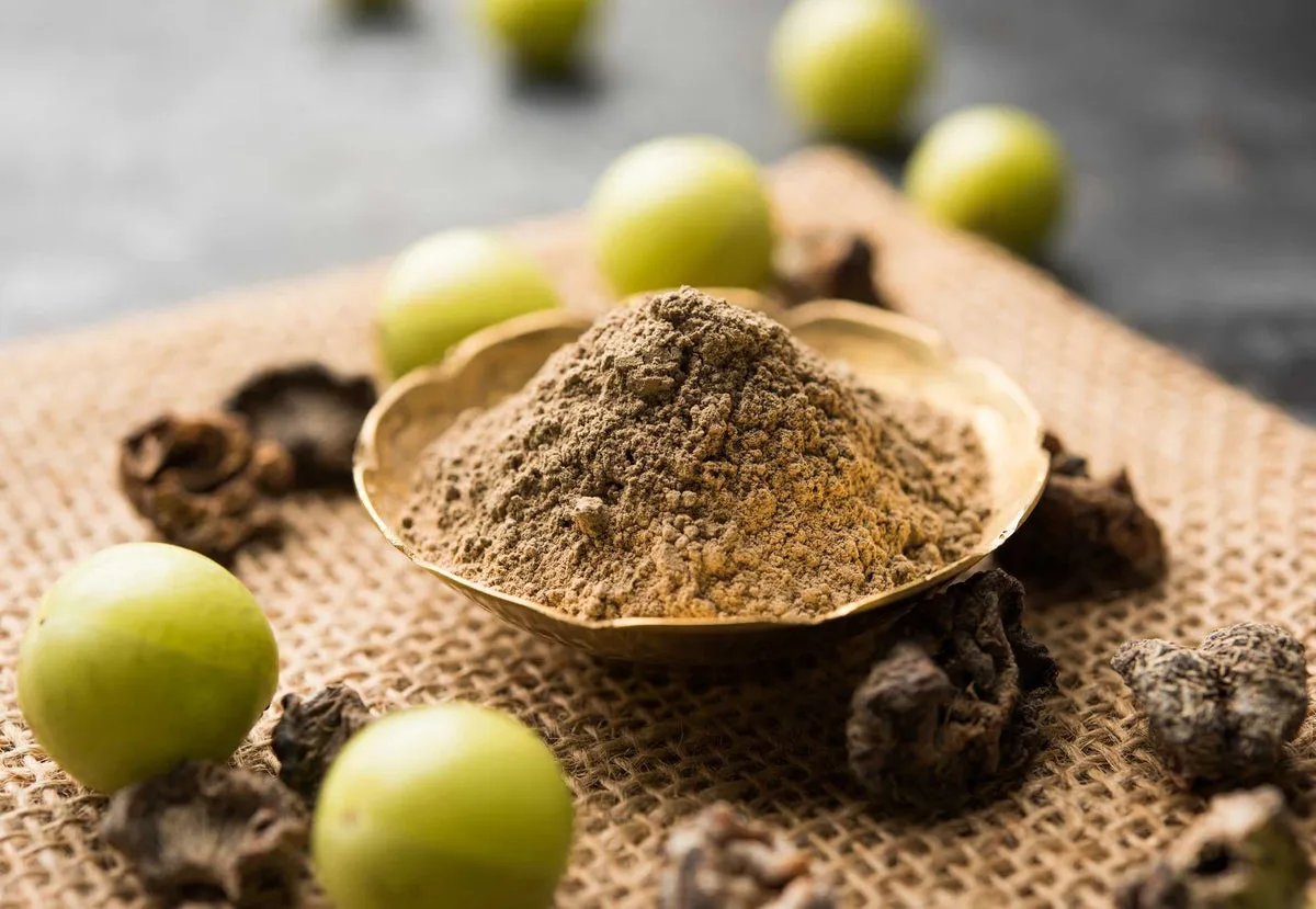 2. Amla powder