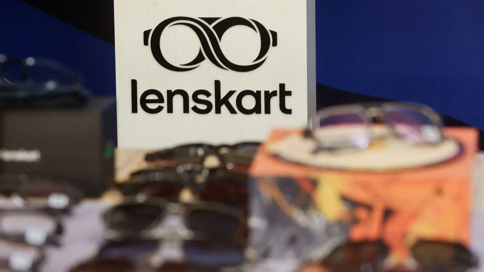Stock Market Today 10 Nov: Lenskart IPO Listing