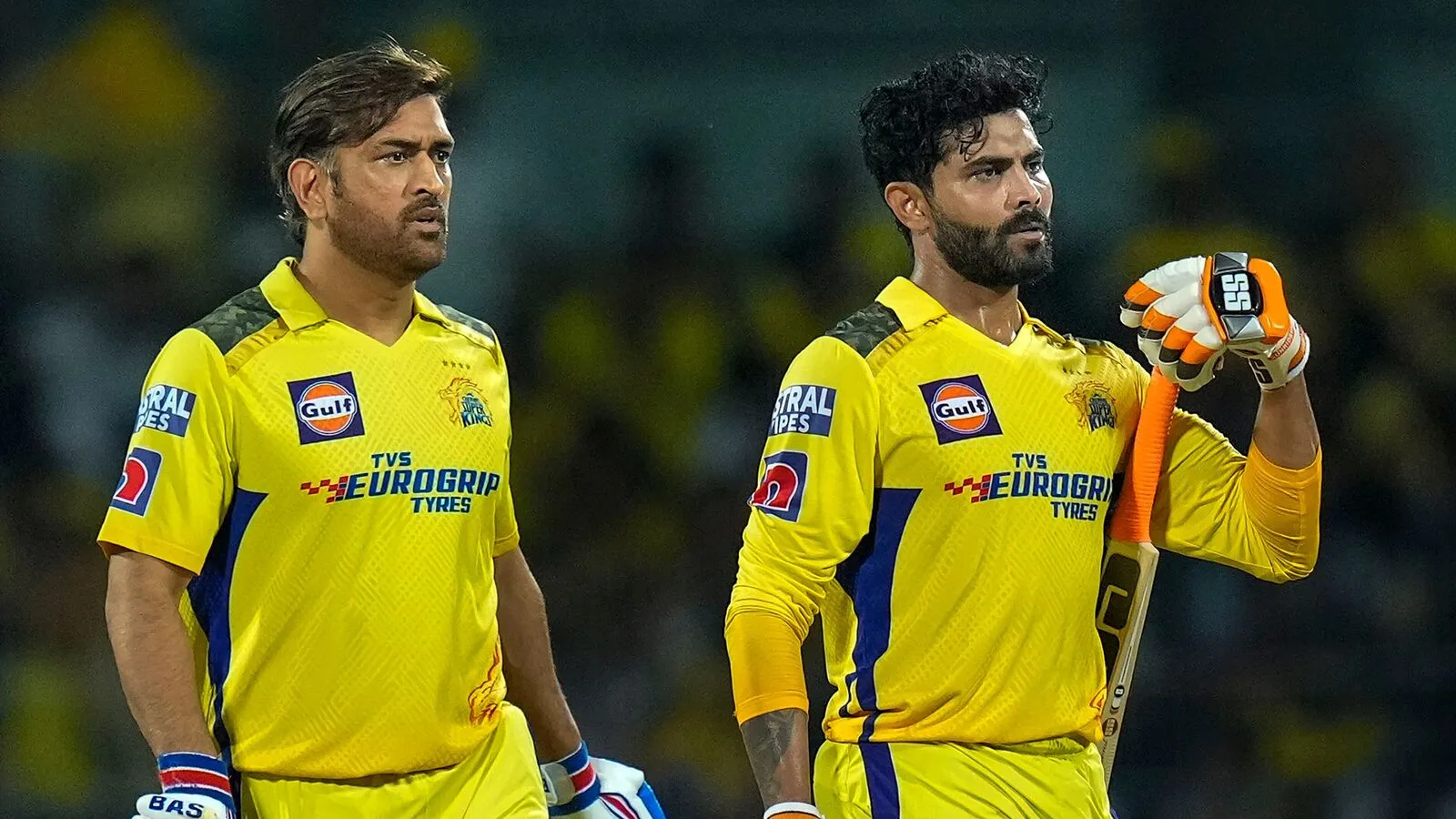 MS Dhoni & Ravindra Jadeja 