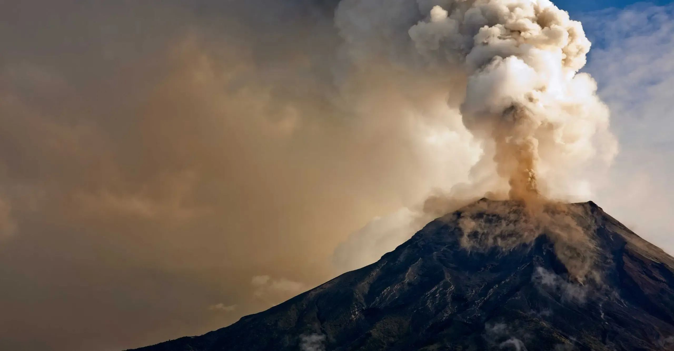 Japan Volcano news: Volcanic Eruptions in Japan in 2025