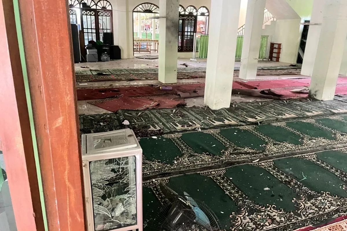 Blast in Indonesia Mosque: Indonesia Blast