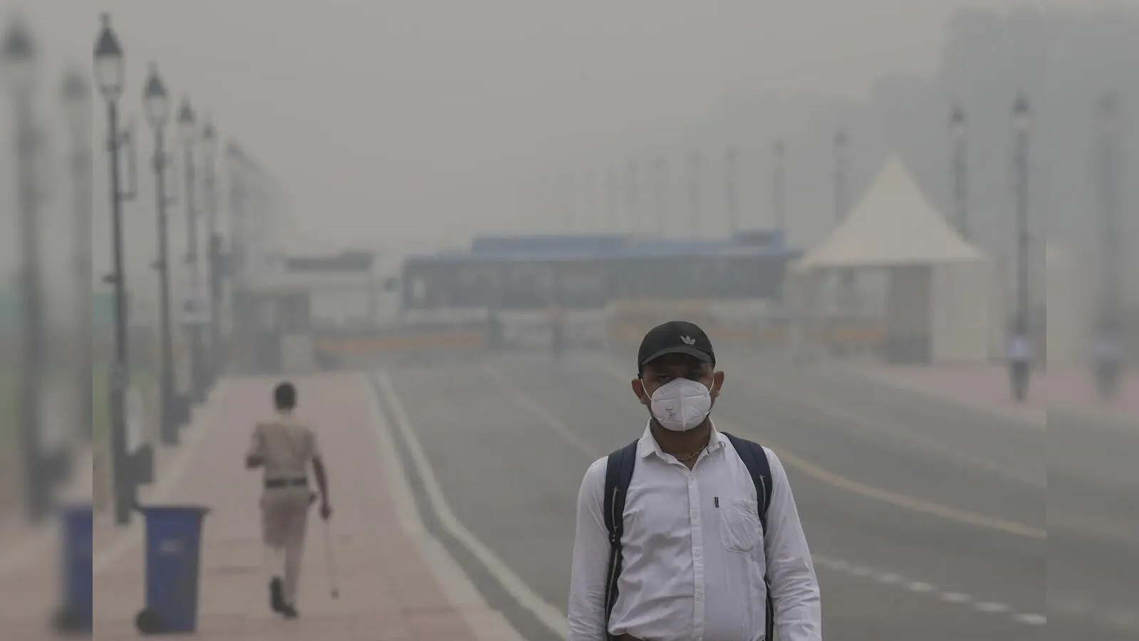 GRAP 3 in Delhi: Delhi AQI crosses 400 mark, govt imposes GRAP 3