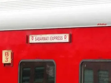 Gujarat Sabarmati Express Stabbed