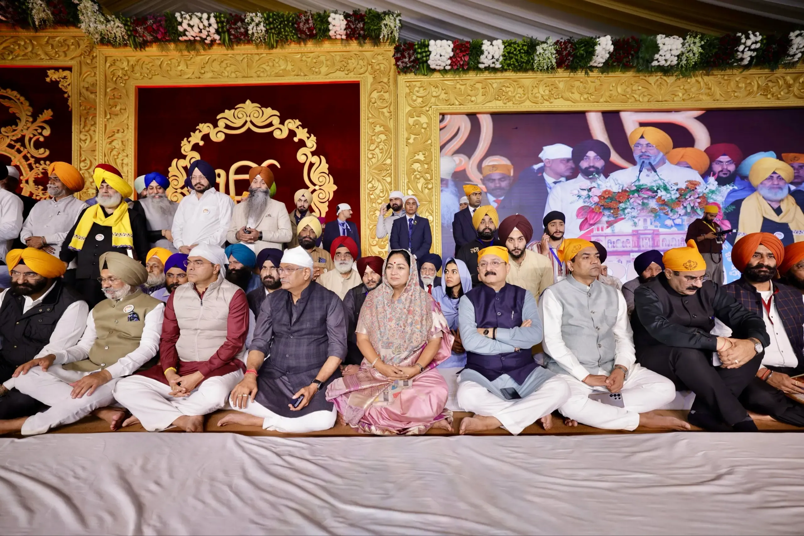 Public Holiday in Delhi for Shaheedi Diwas: CM Rekha Gupta visits Red Fort