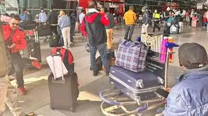 Delhi Airport flight delay