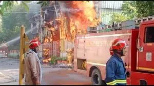 Delhi Rohini Fire News