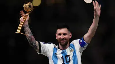 Lionel Messi reaches Kolkata