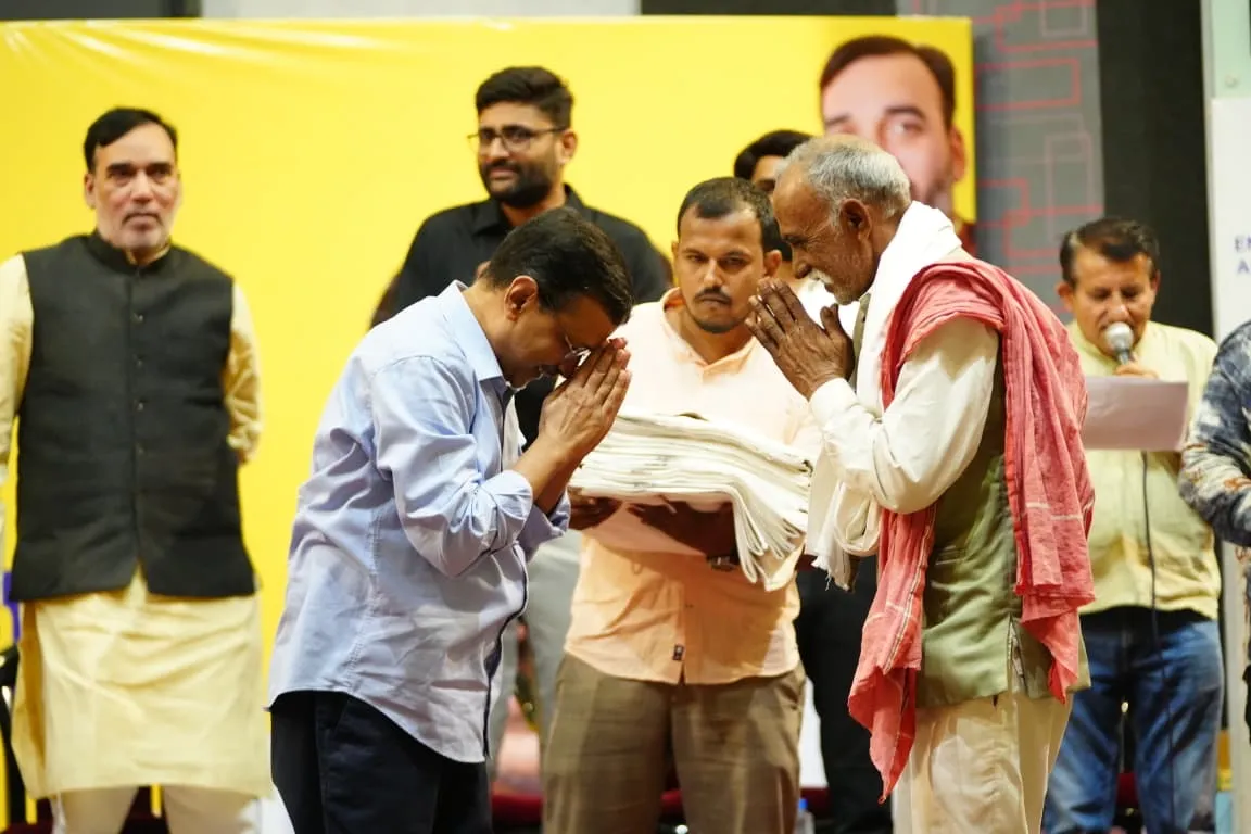 Arvind Kejriwal in Gujarat: Farmers were subjected to atrocities in Hardad