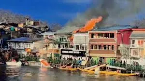 Dal lake Guest House Fire
