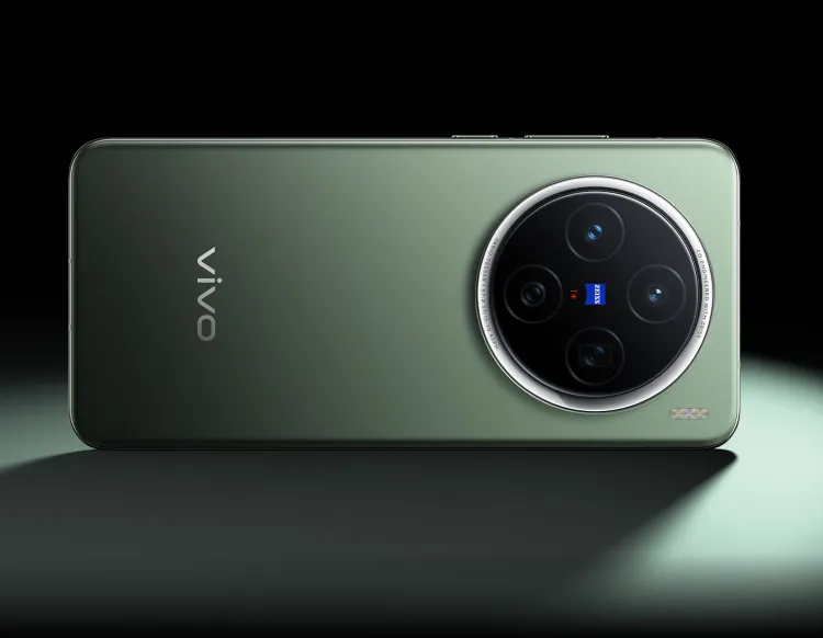 Vivo X200T vs X200FE Comparison