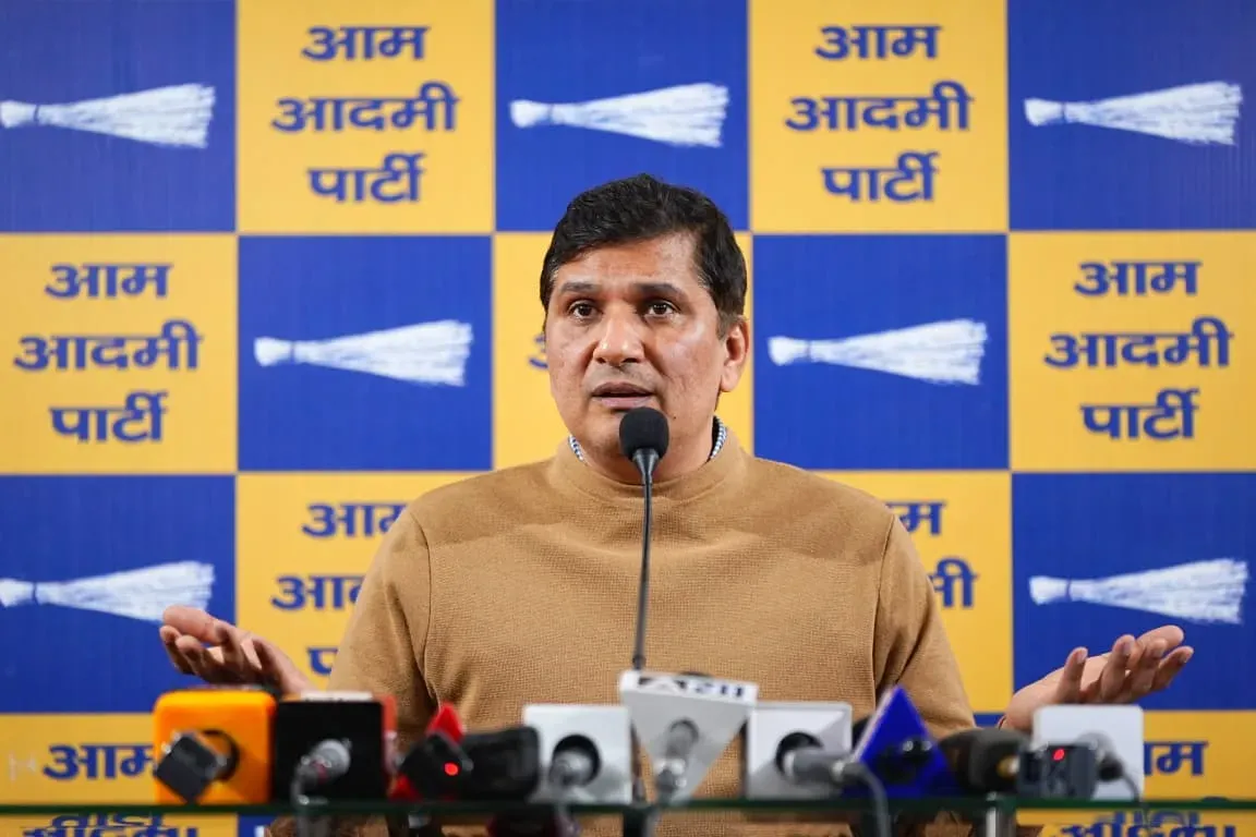 Delhi Janakpuri Accident