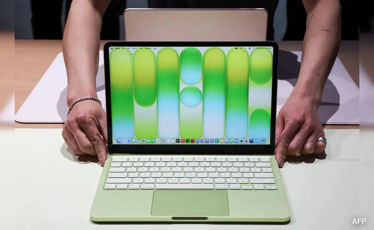 MacBook Neo Price and Availability