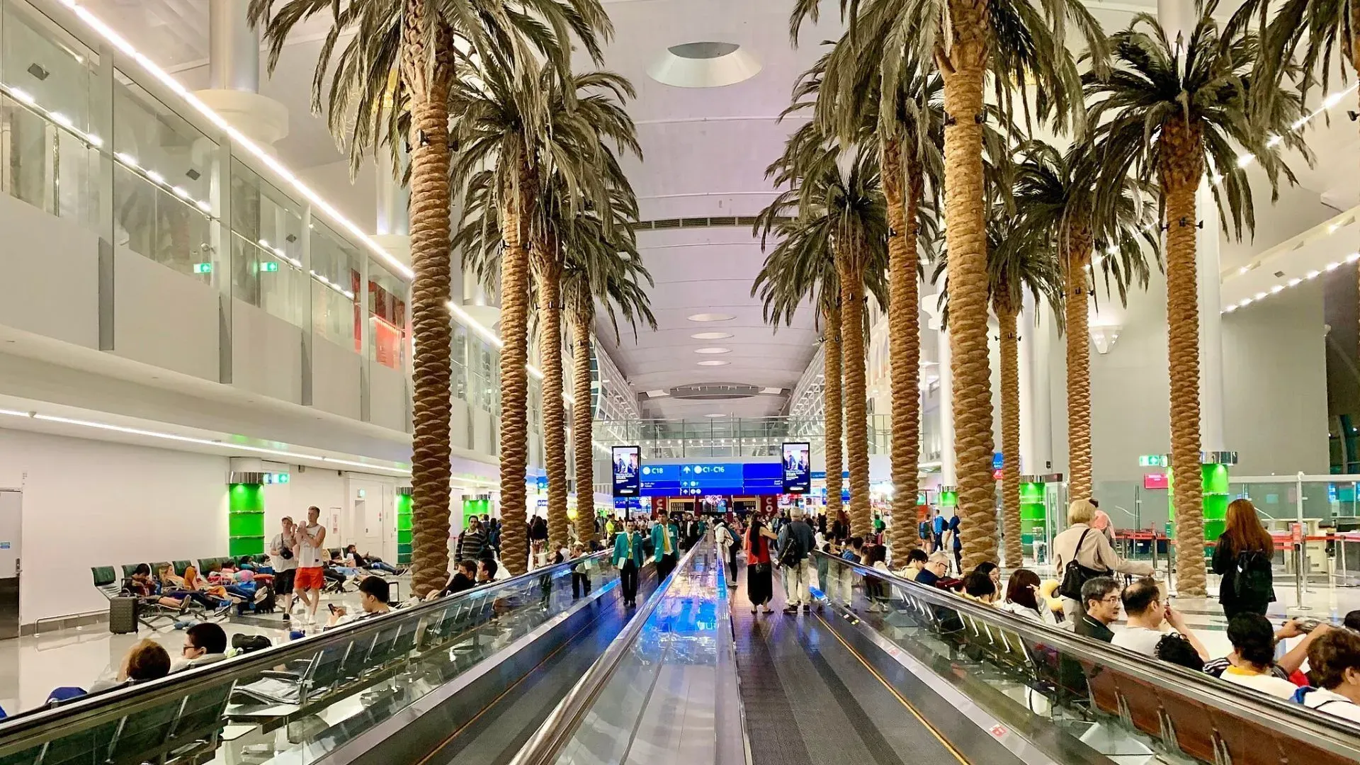 Dubai Flights Cancelled