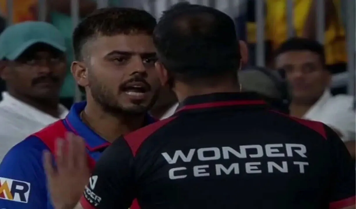 Nitish Rana Angry On Umpire