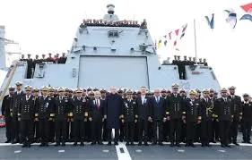 Pak Navy rescues Indian Ship